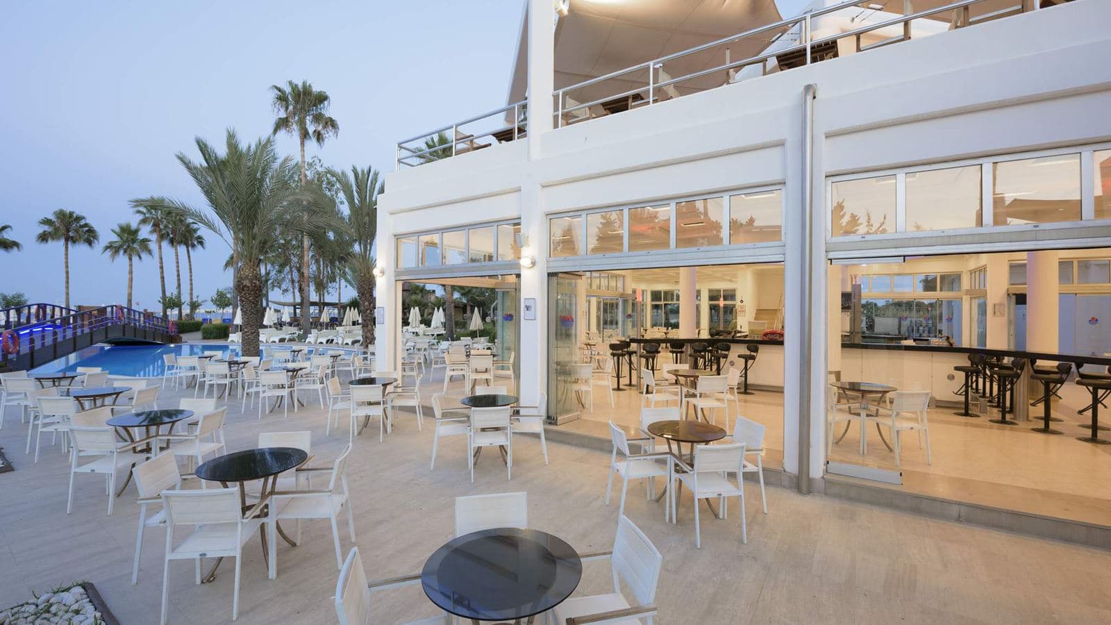 bars-neptun-bar