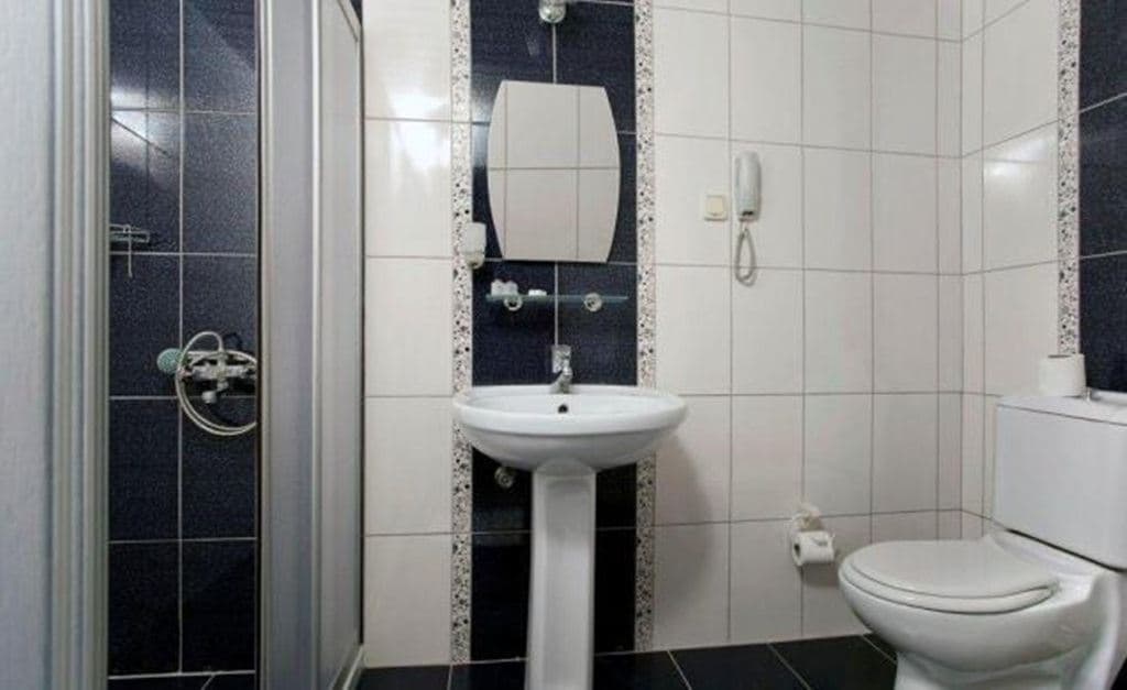 rooms-standard-room