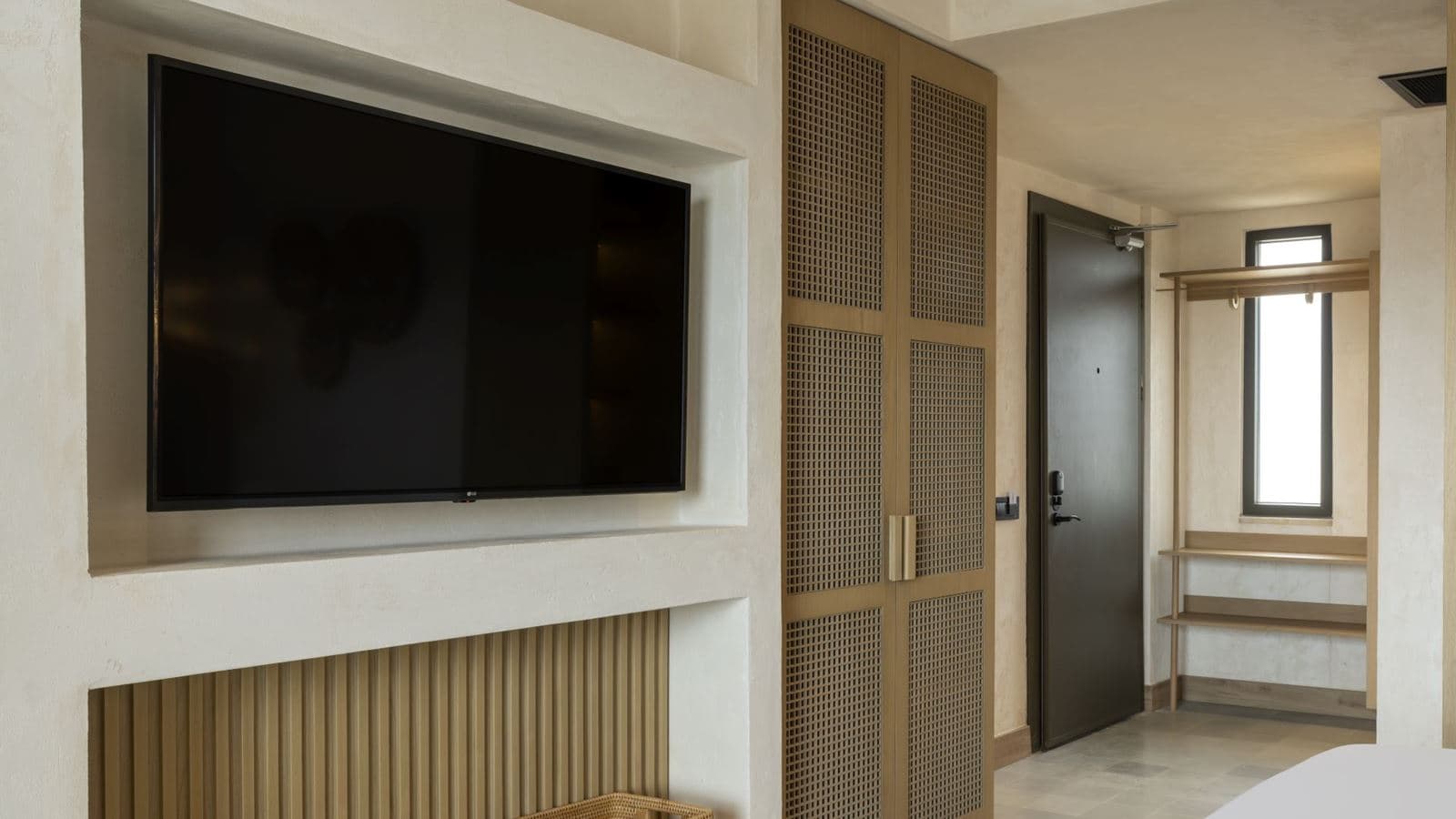 rooms-deluxe-room