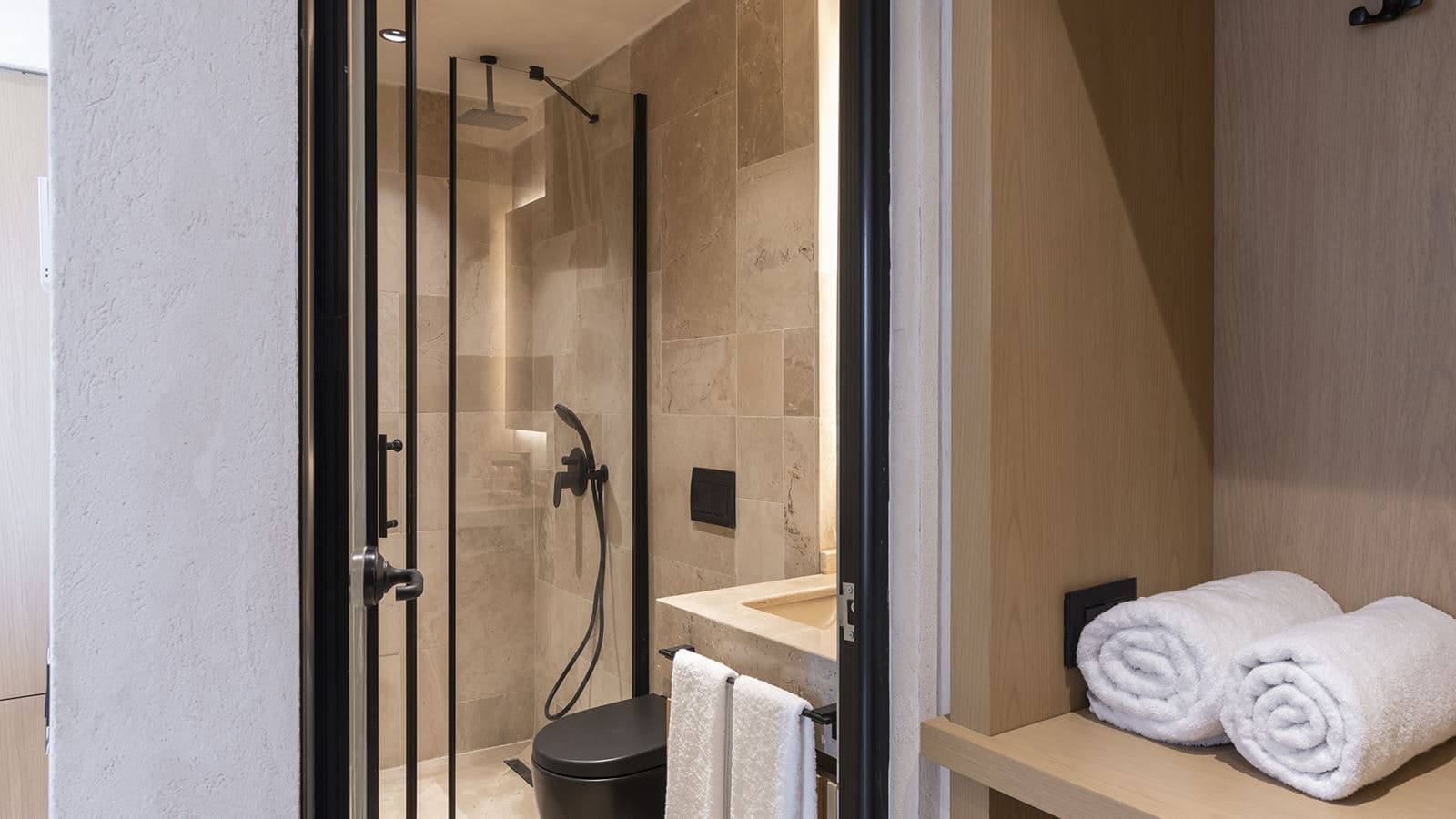 rooms-loft-suite