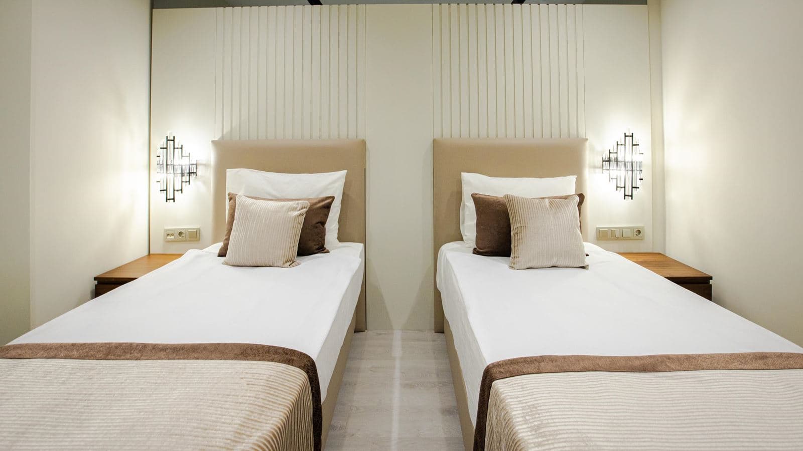 rooms-family-room