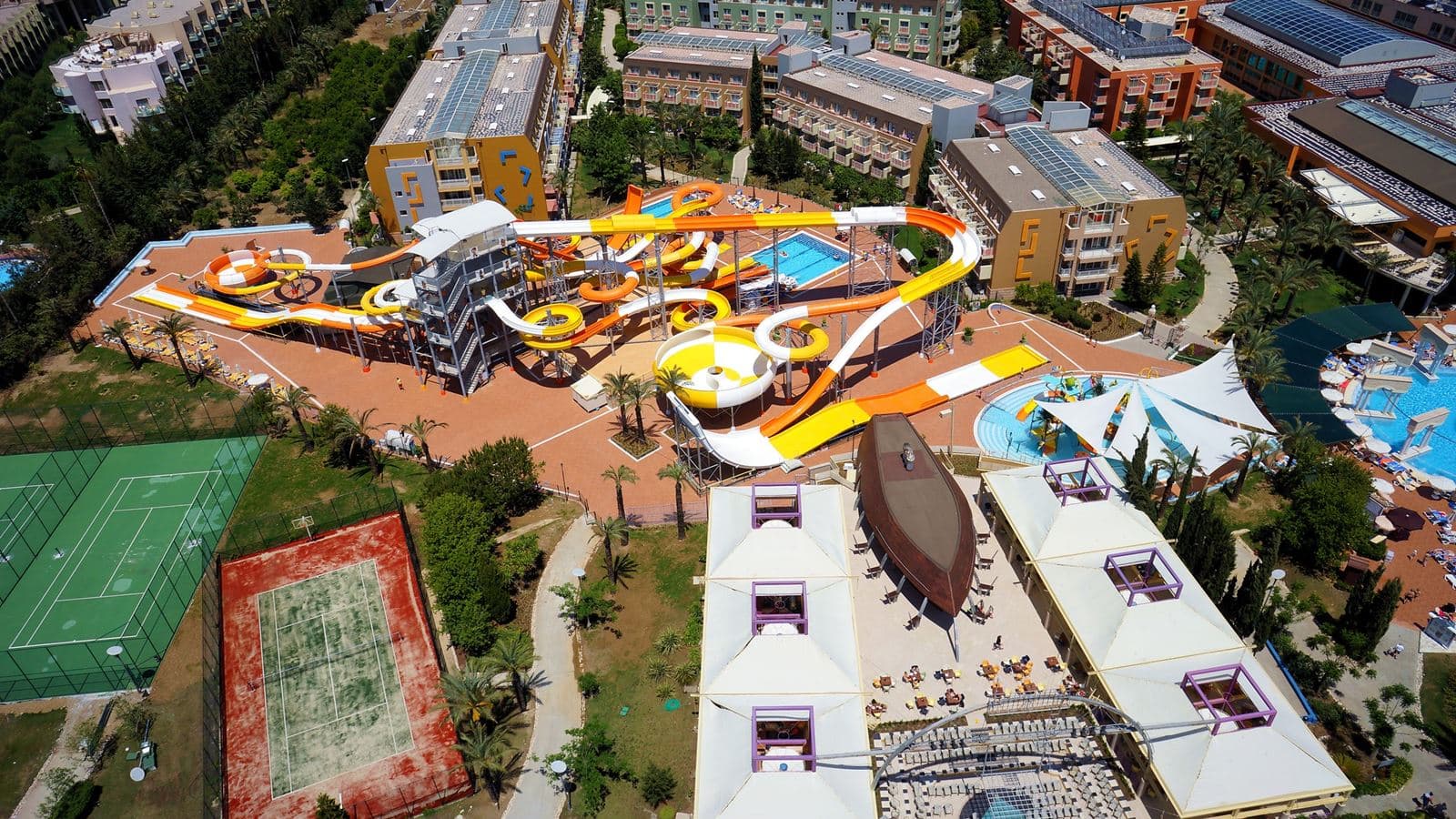 water-park-water-park