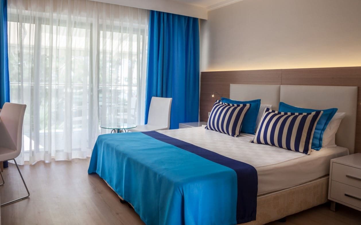 rooms-standart-land-view