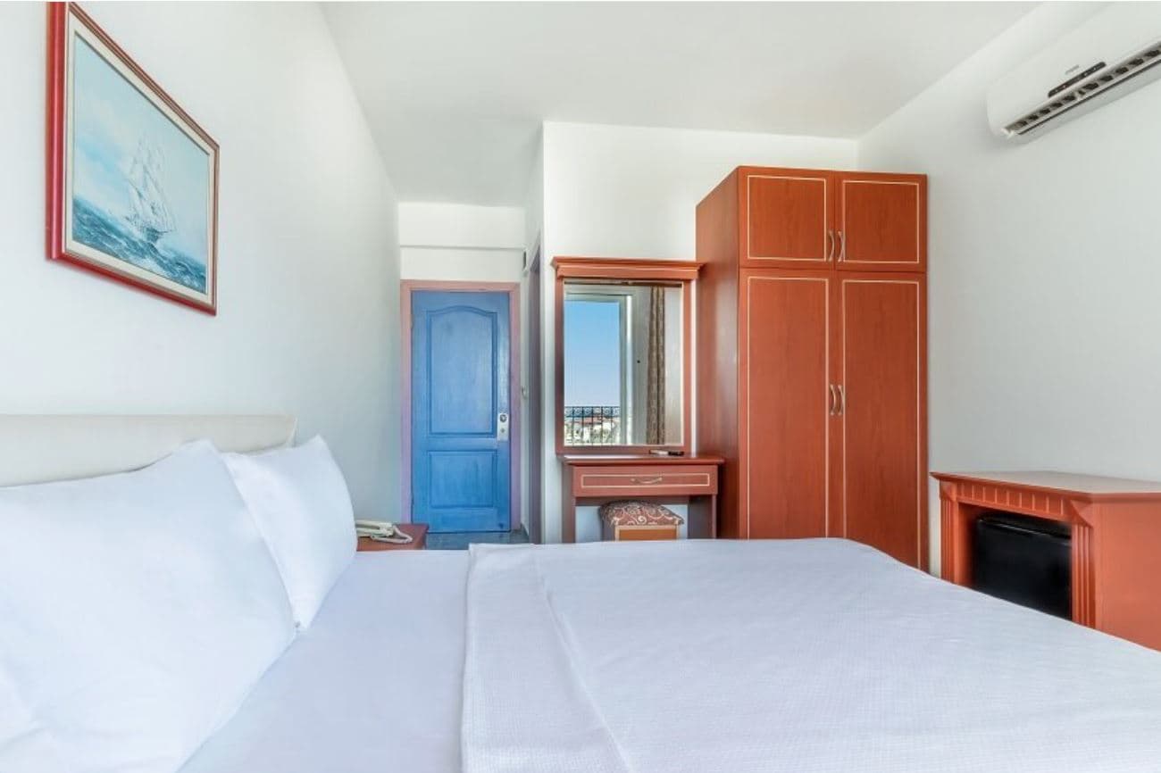 rooms-economy-room