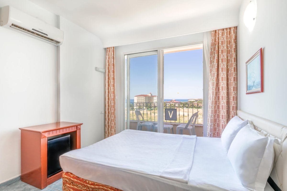 rooms-standard-room