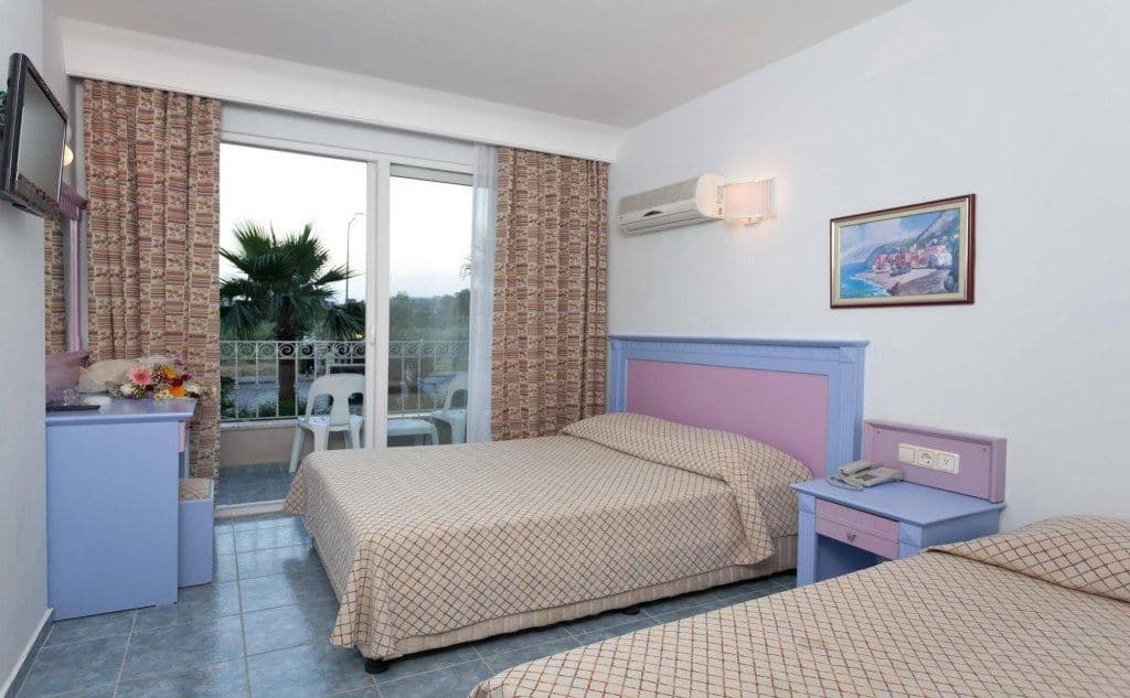 rooms-economy-room