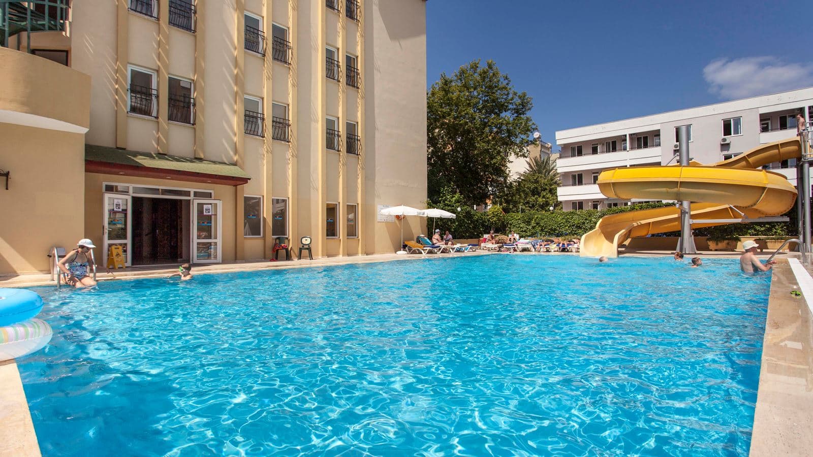pools-outdoor-pool