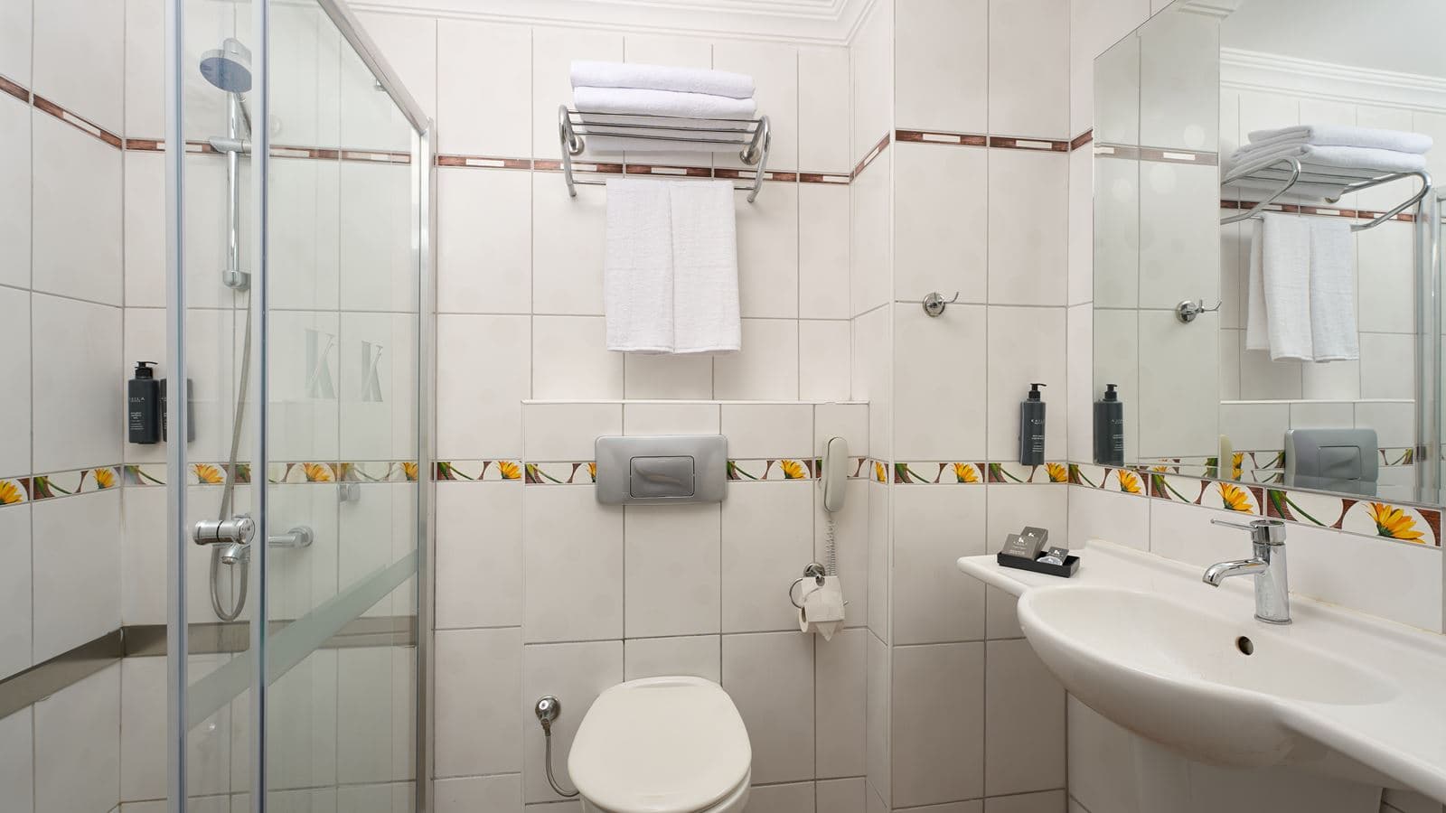 rooms-standard-room