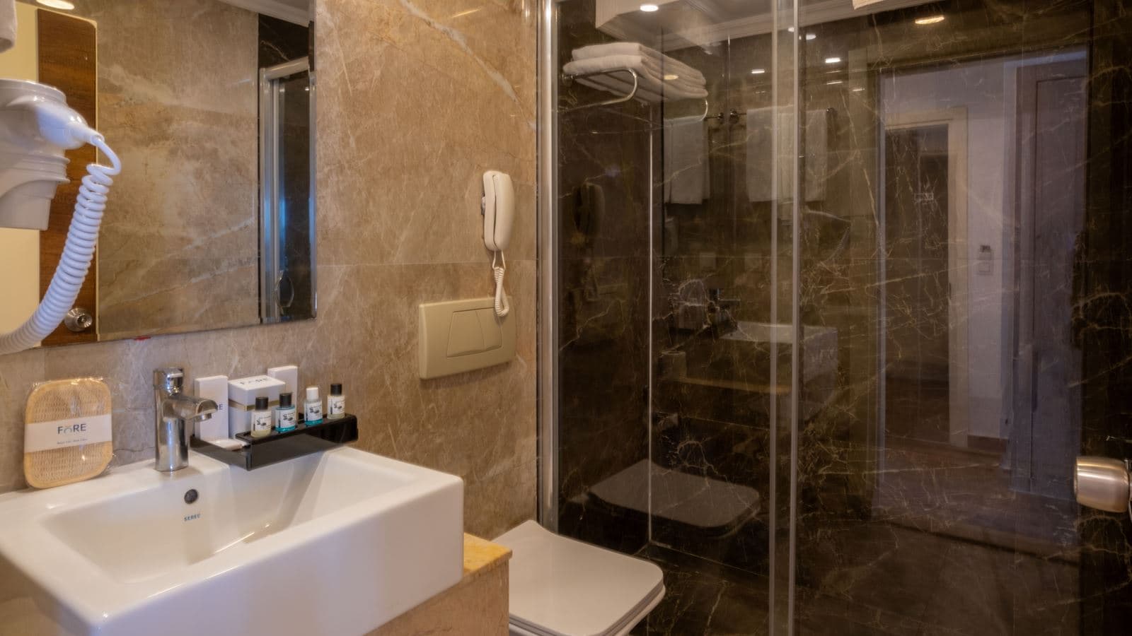 rooms-comfort-family-room