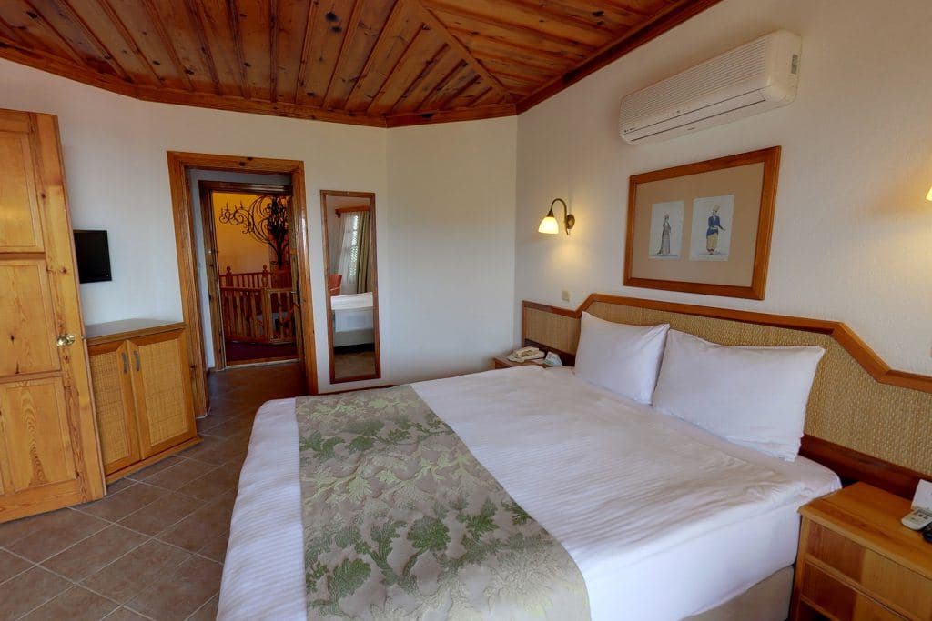 rooms-standard-room