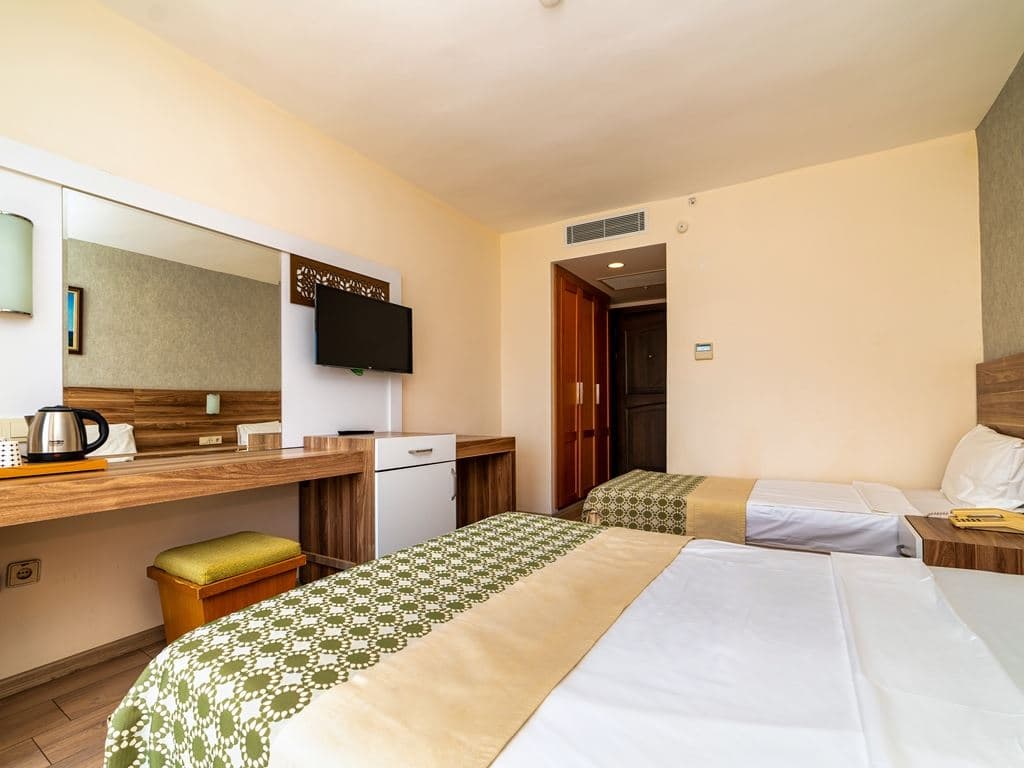 rooms-standard-room