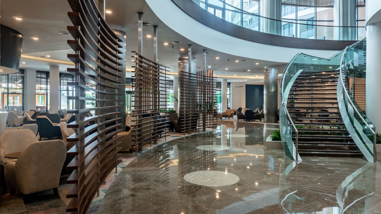 bars-lush-lobby-bar