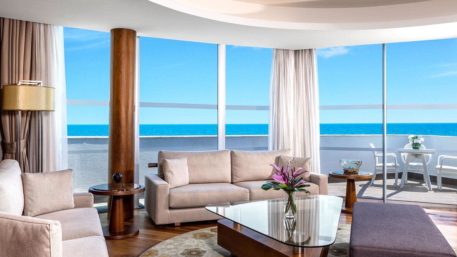 rooms-royal-suite