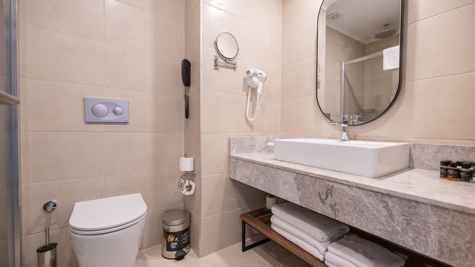 rooms-standart-room-land-with-jacuzzi