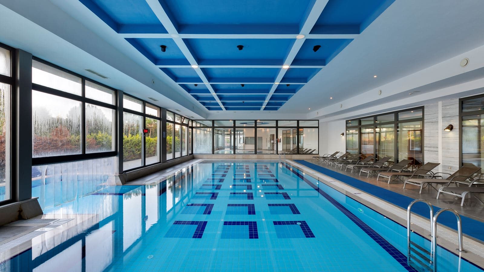 pools-indoor-pool