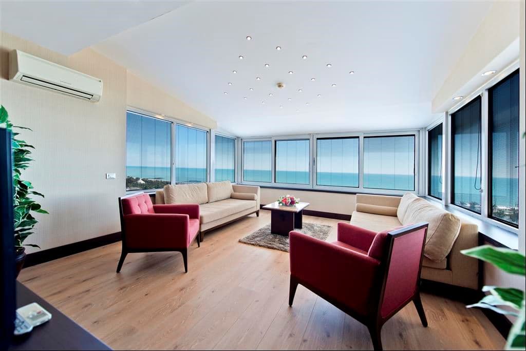 rooms-jakuzzi-suite
