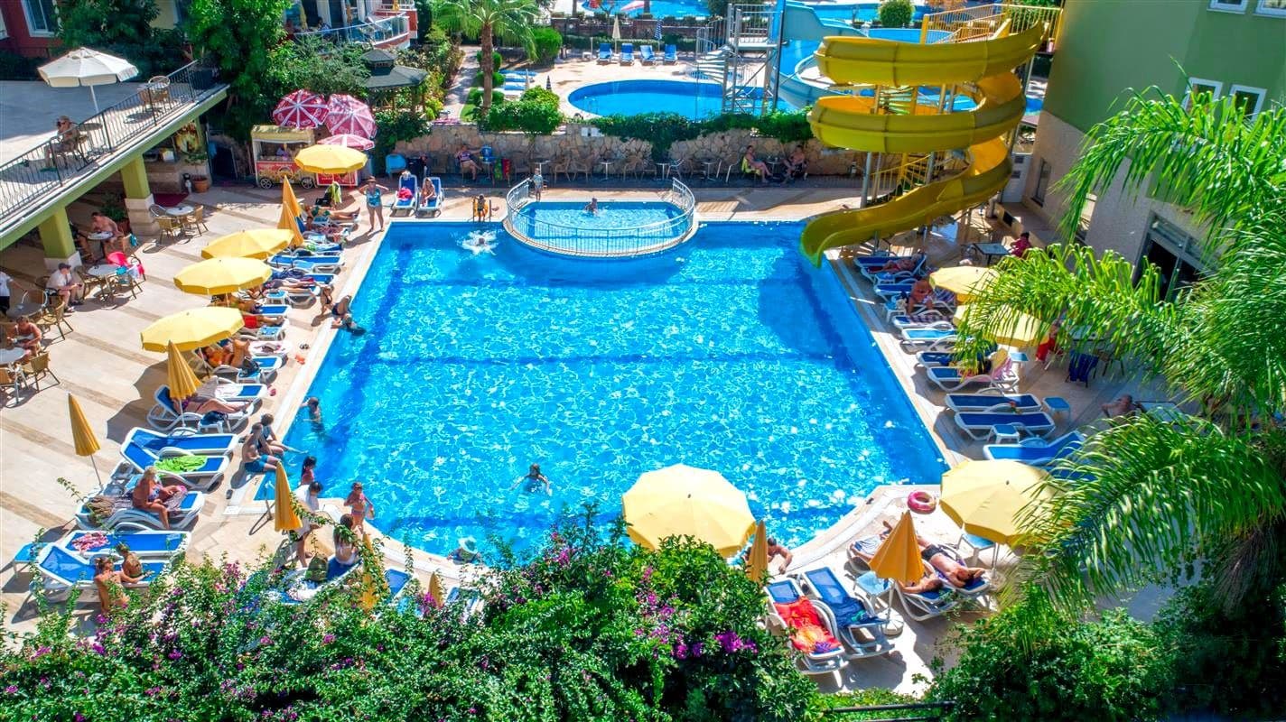 pools-outdoor-pool