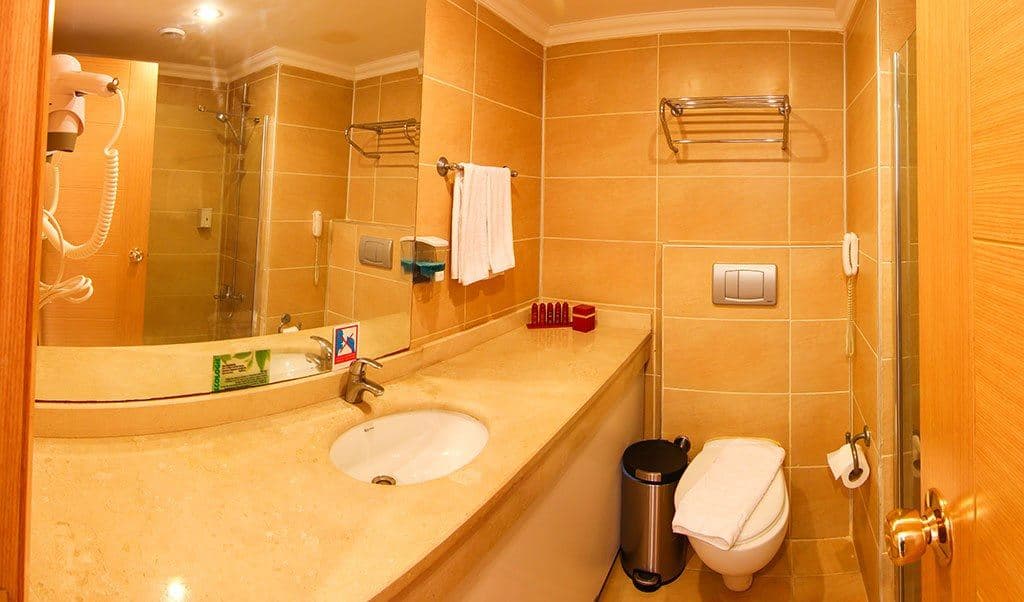 rooms-king-suite
