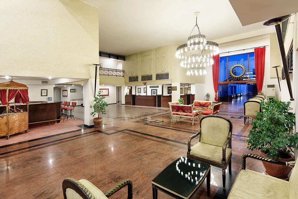 bars-lobby-bar