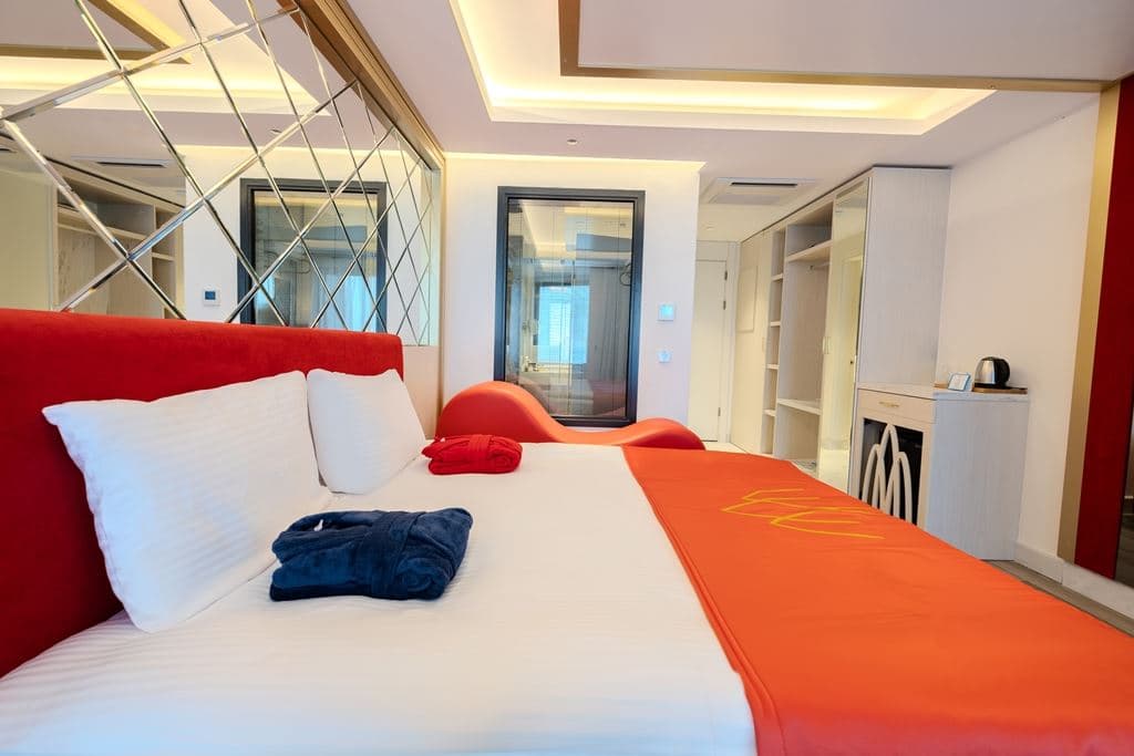 rooms-deluxe-standard-sea-view-room
