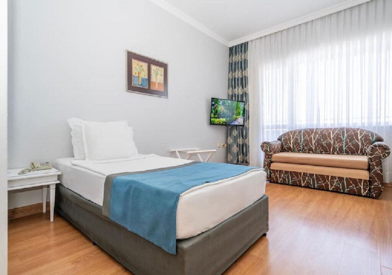 rooms-family-room