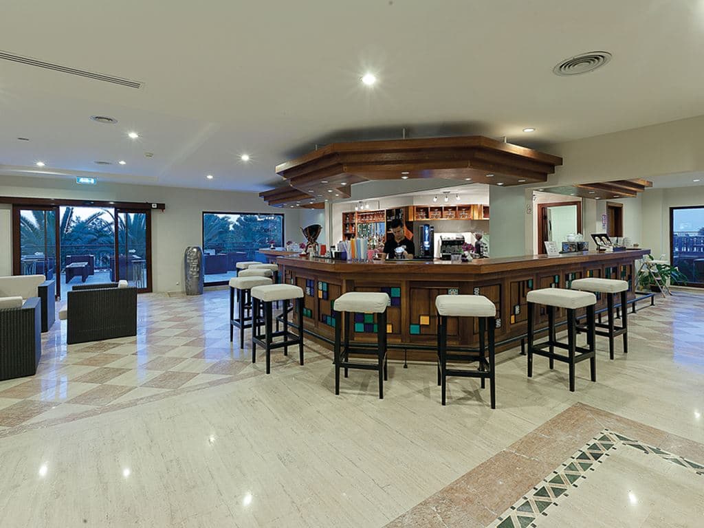 bars-lobby-bar