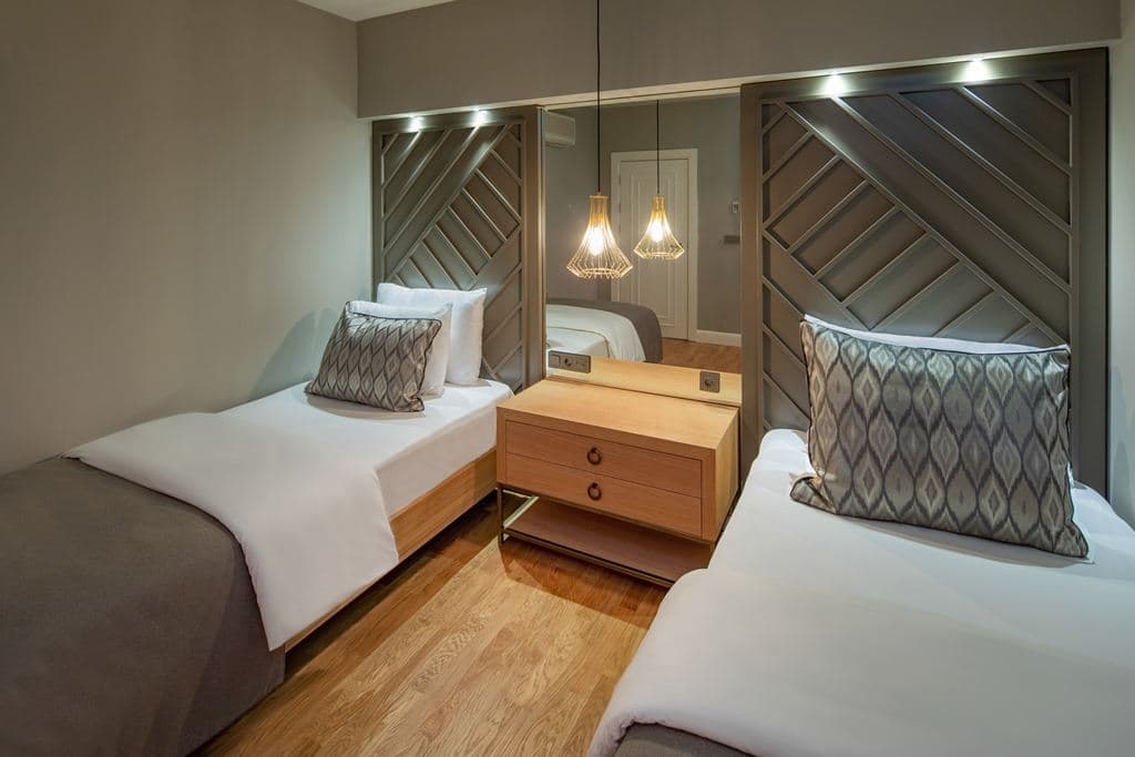 rooms-family-room