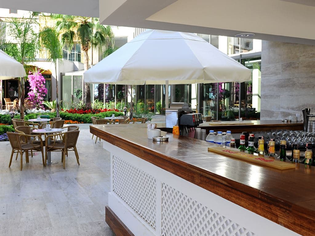 bars-pool-bar