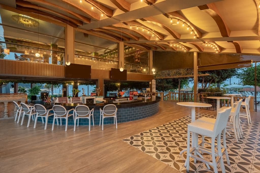 bars-pool-bar