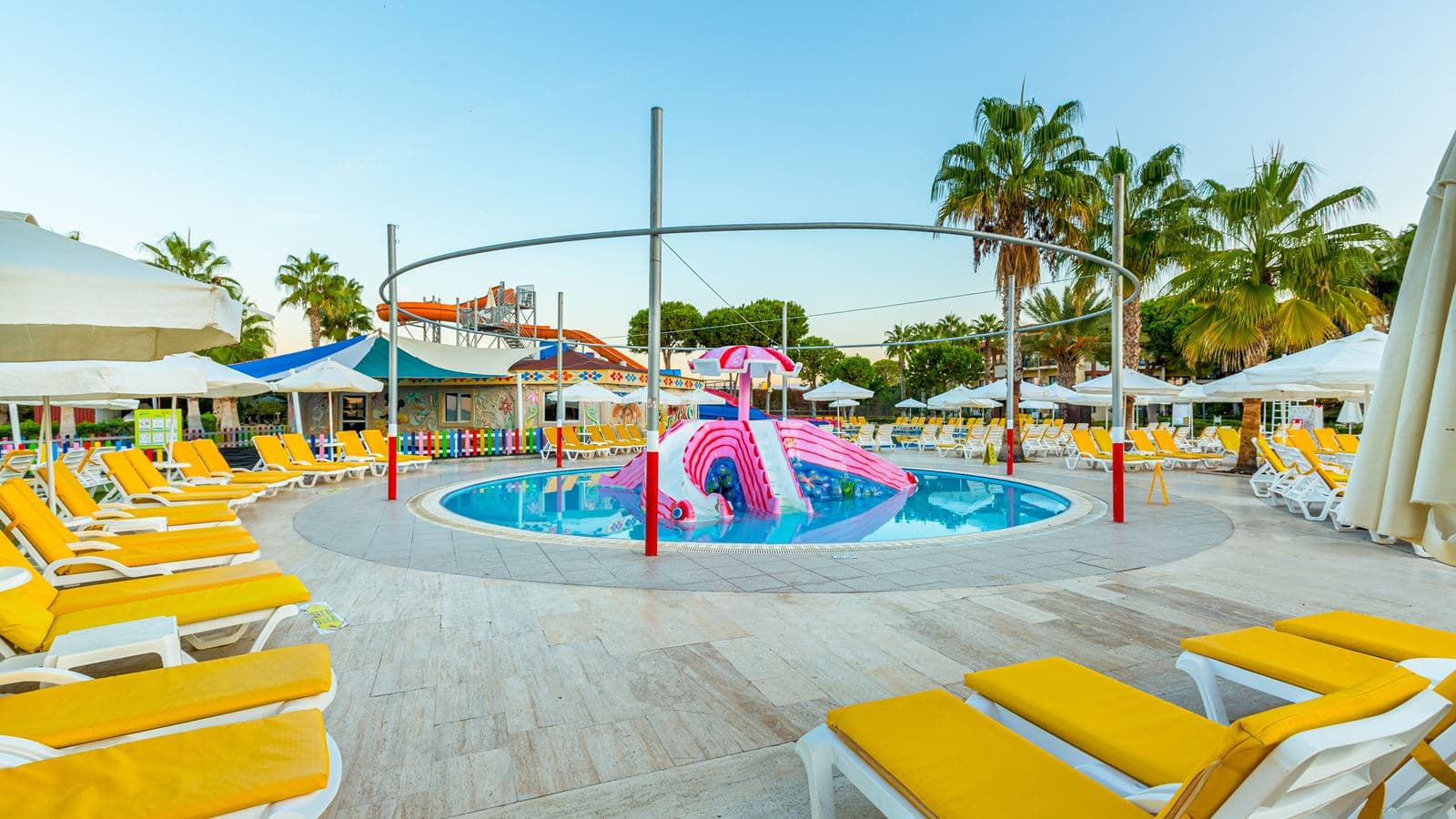 pools-outdoor-childrens-pool