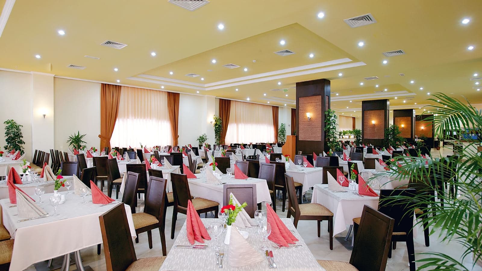 restaurants-main-restaurant
