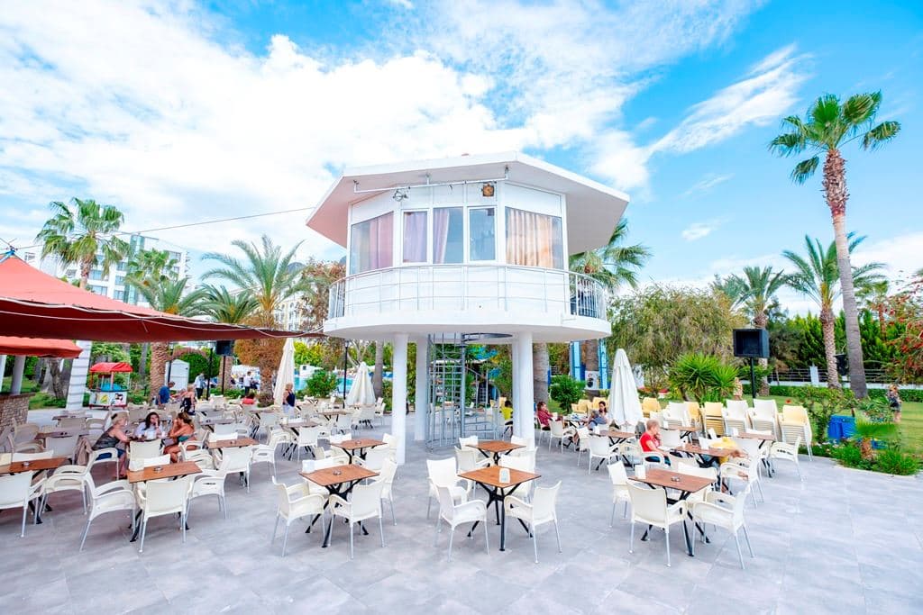 restaurants-snack-bar