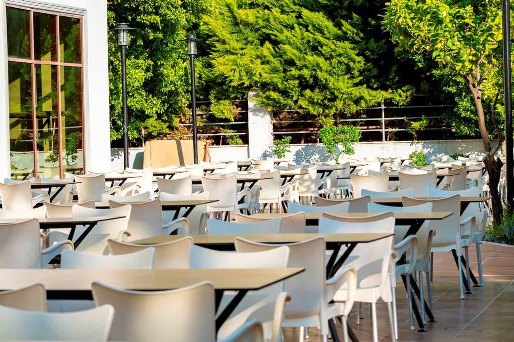 restaurants-snack-bar