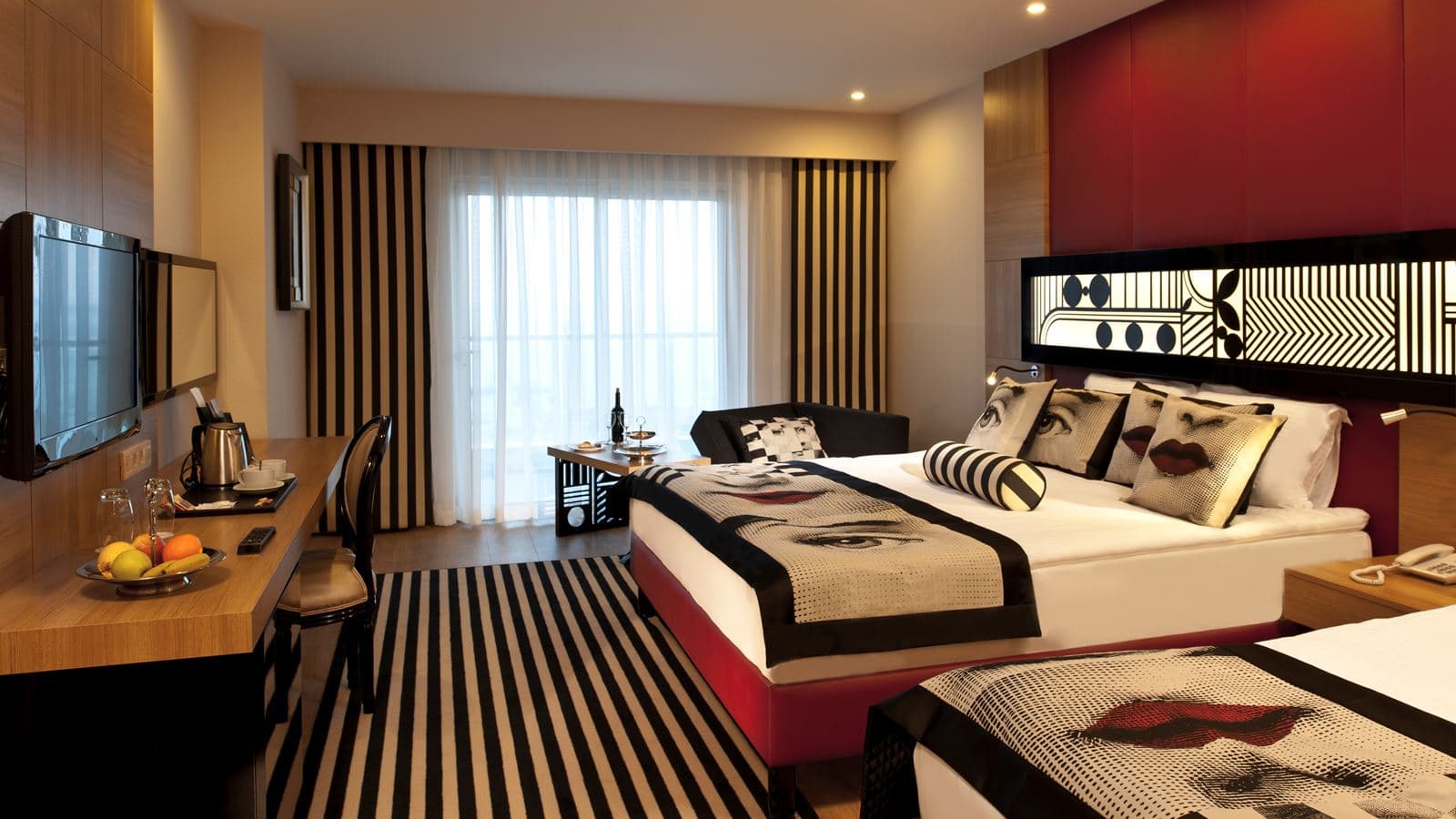 rooms-superior-room-sea-side-view