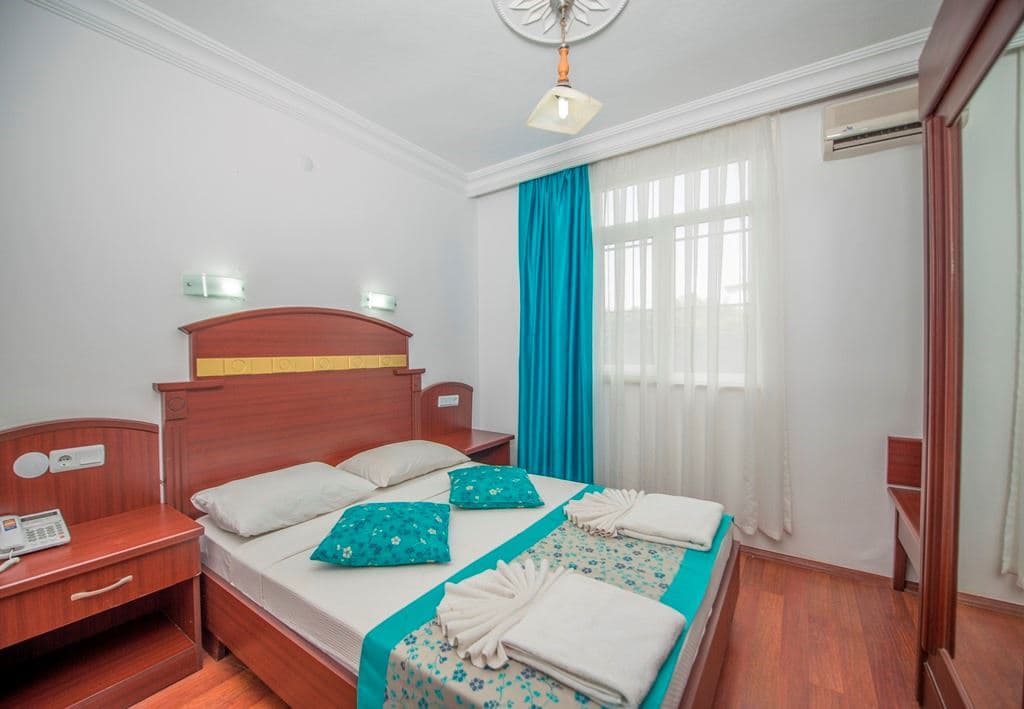 rooms-standard-room