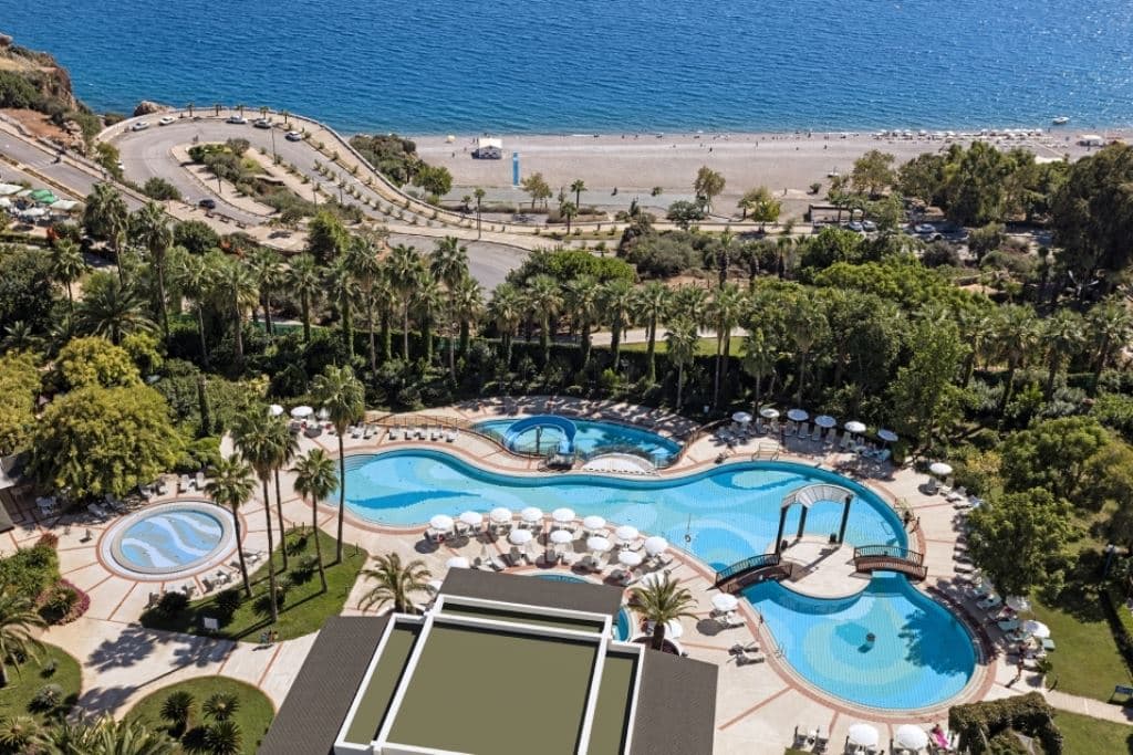 pools-outdoor-pool