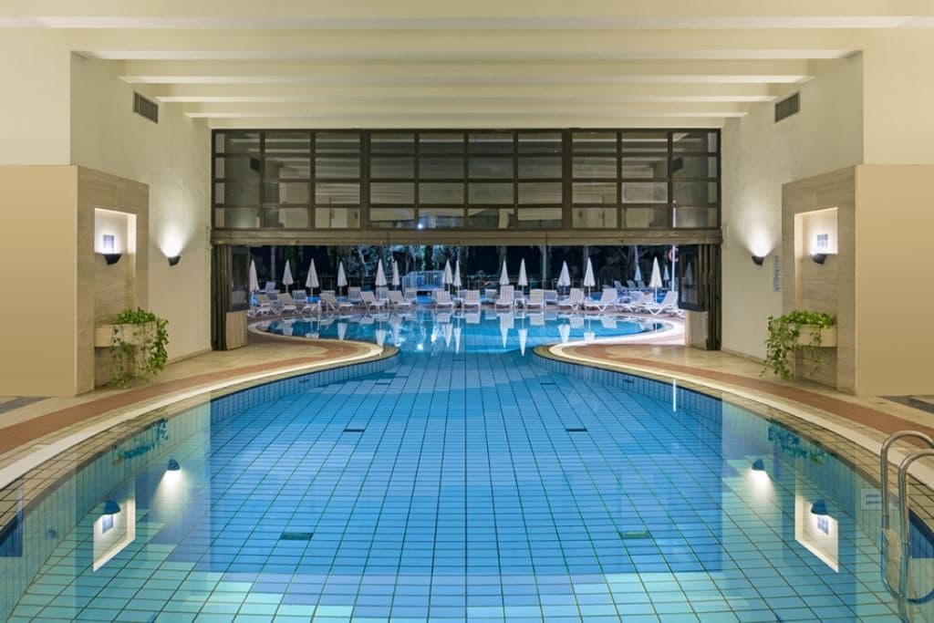 pools-indoor-pool