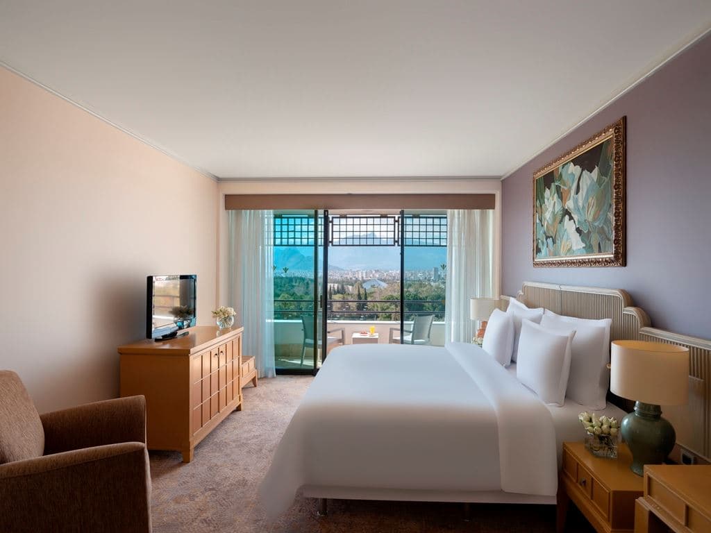 rooms-deluxe-suite