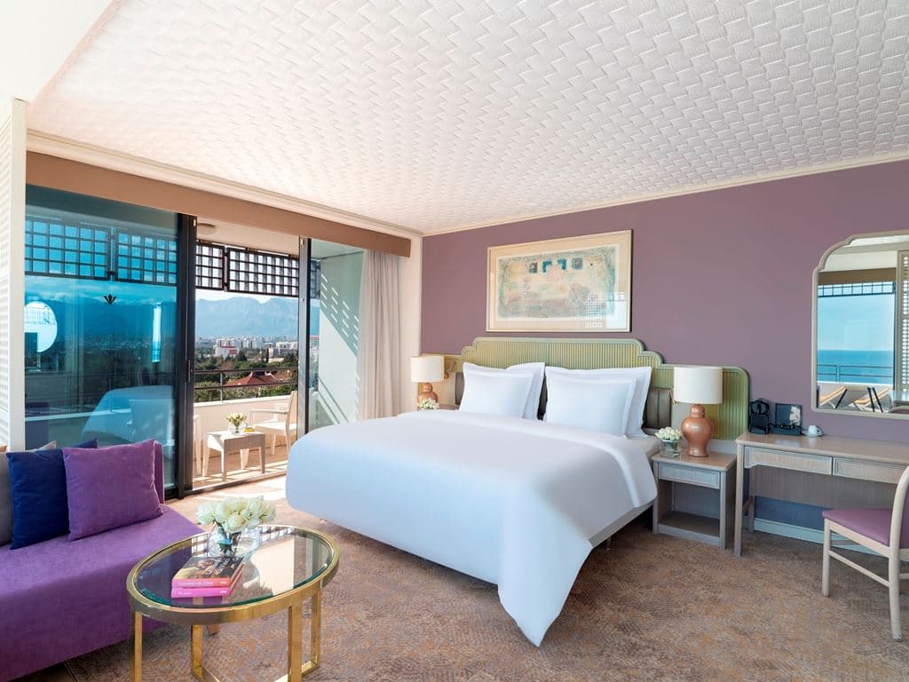 rooms-deluxe-terrace-suite