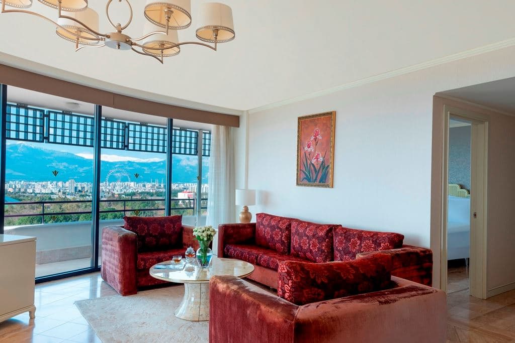 rooms-king-suite