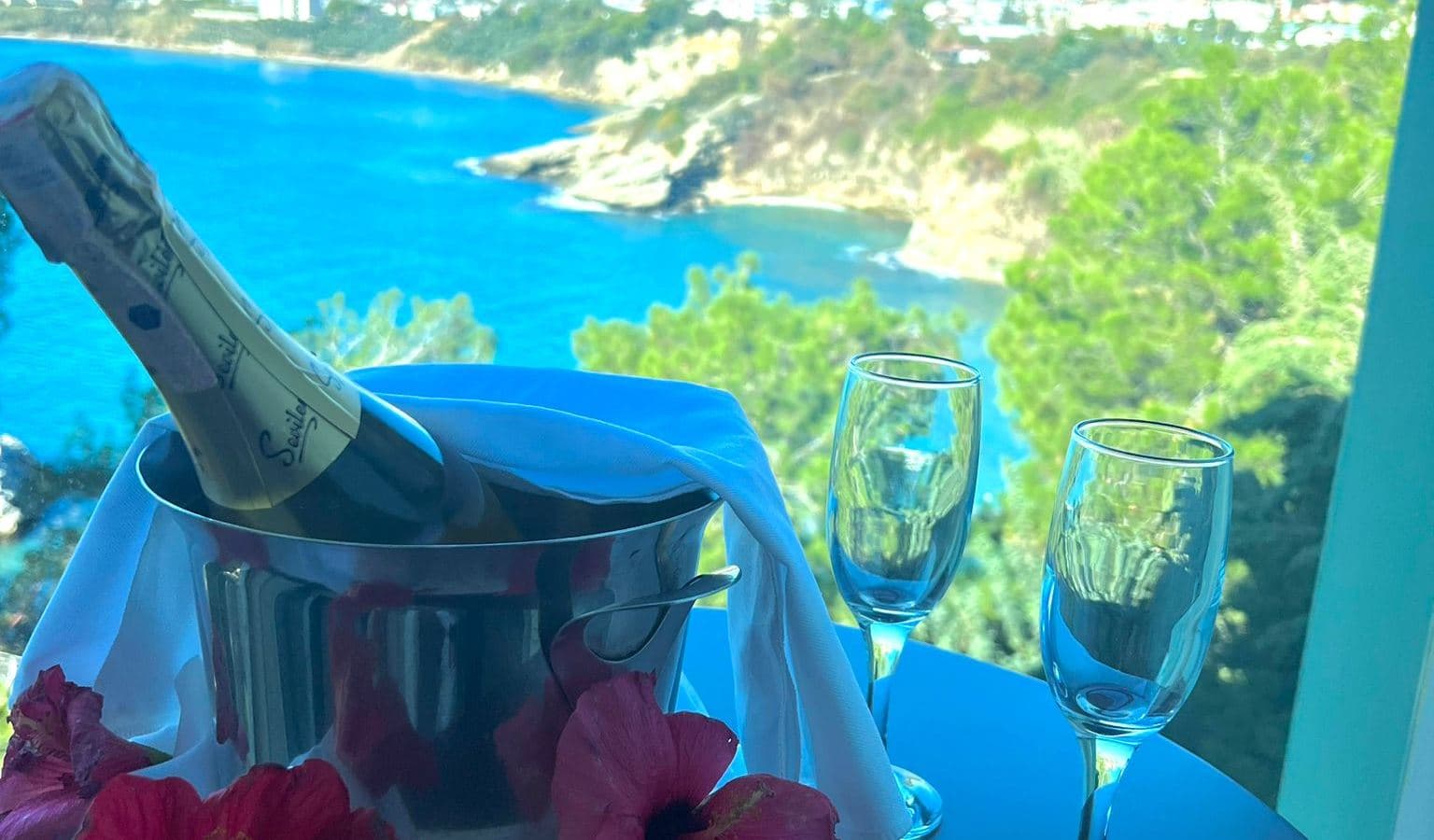 rooms-standard-room-sea-view