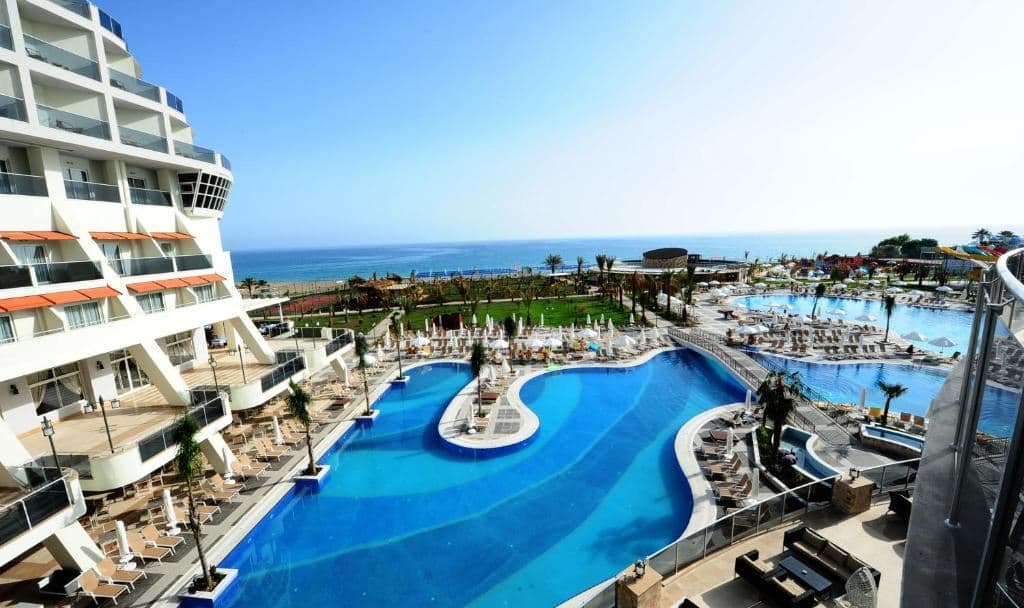 pools-outdoor-pool