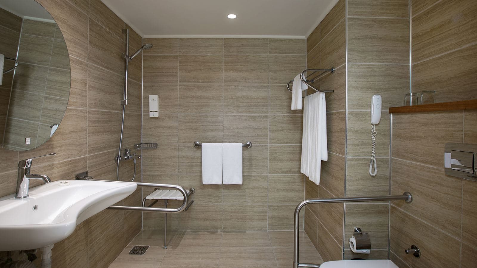 rooms-standard-room