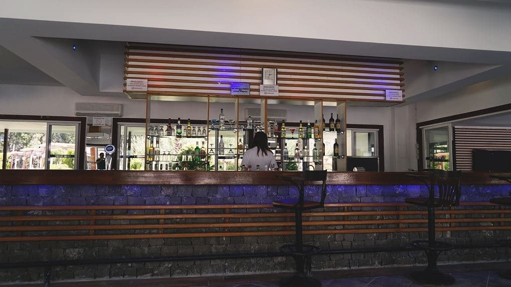 bars-pool-bar