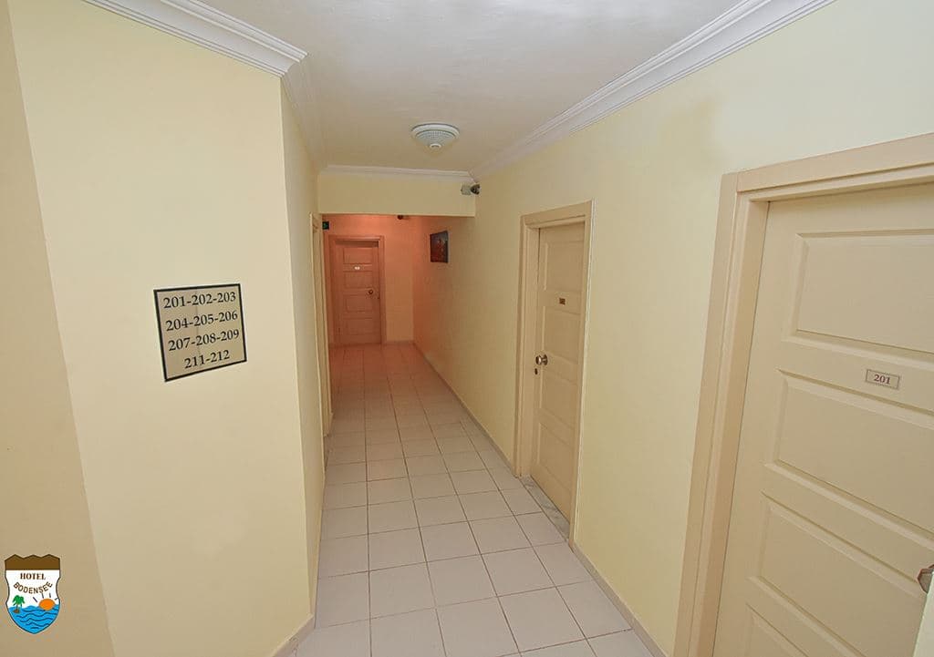 rooms-standard-room