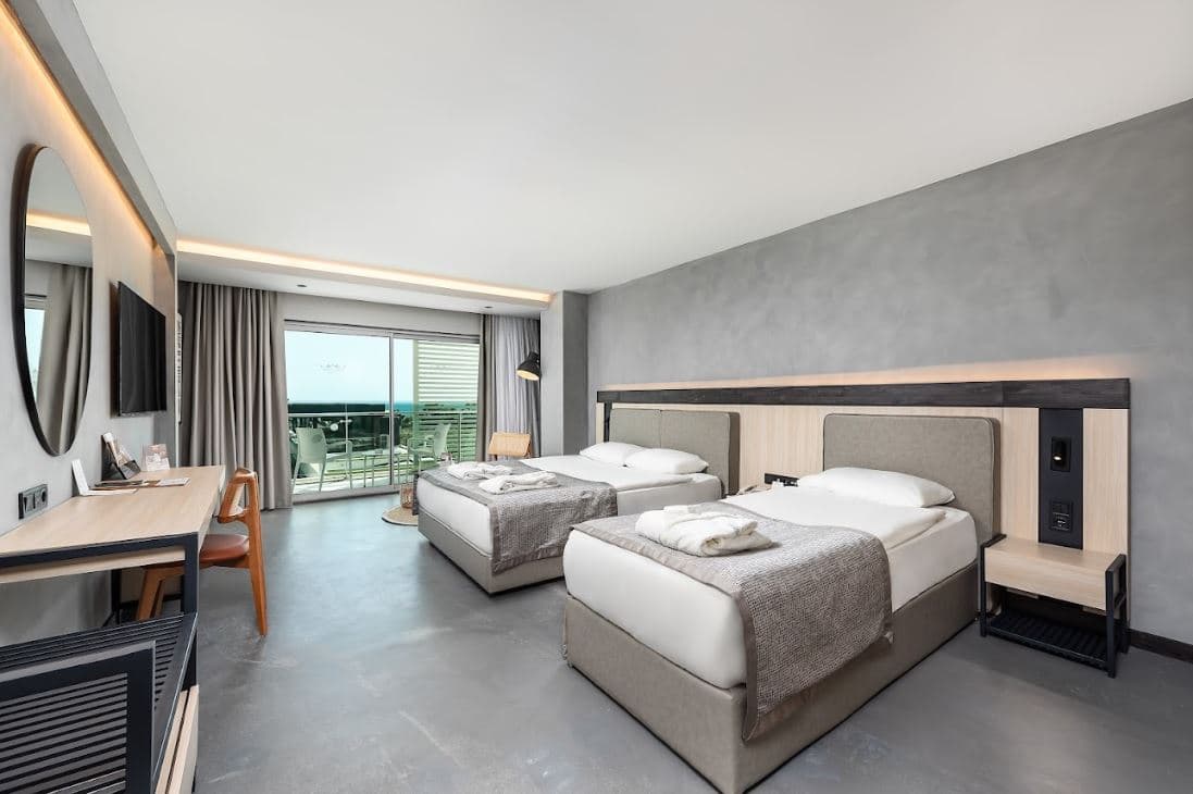 rooms-superior-room-sea-view