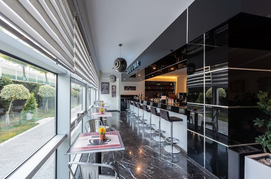 bars-lobby-bar