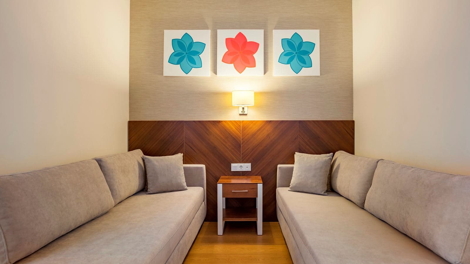 rooms-family-room