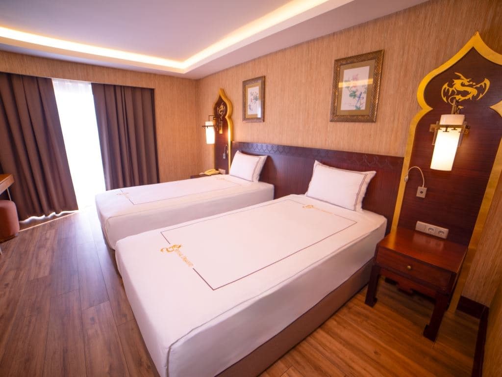 rooms-king-suite