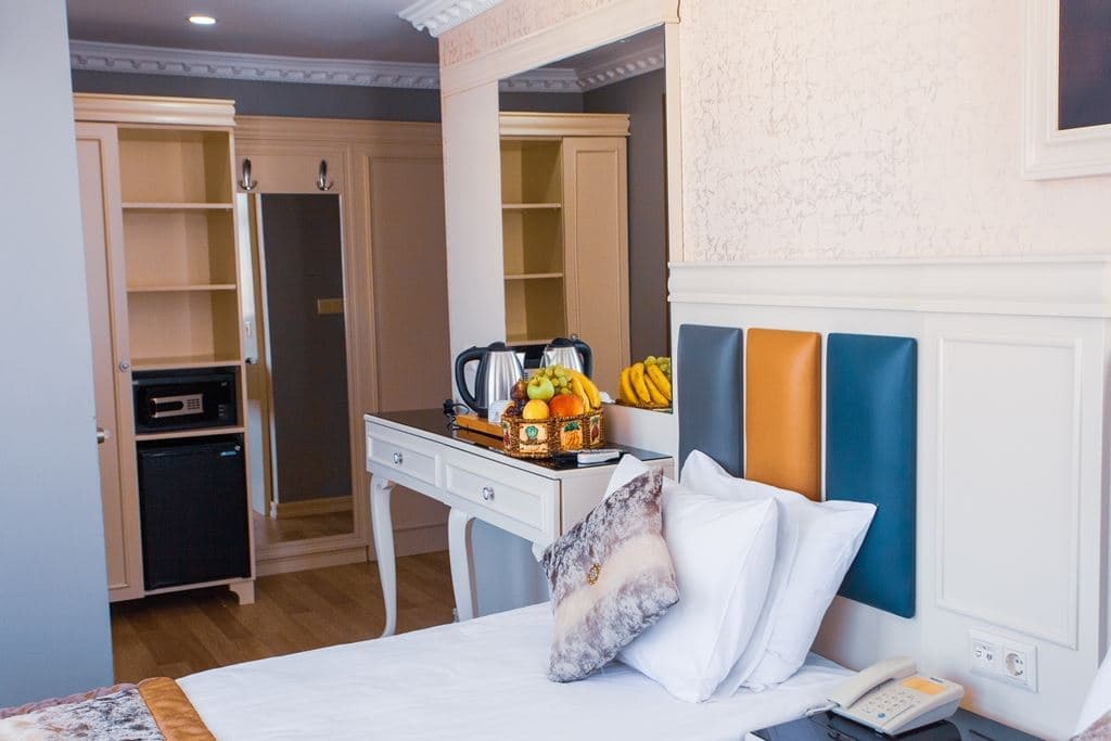 rooms-standard-room